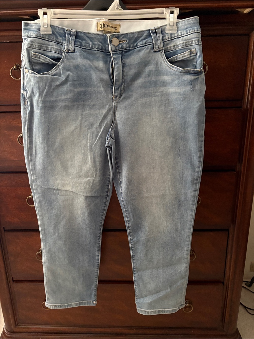 Democracy Light Blue Cropped Jeans